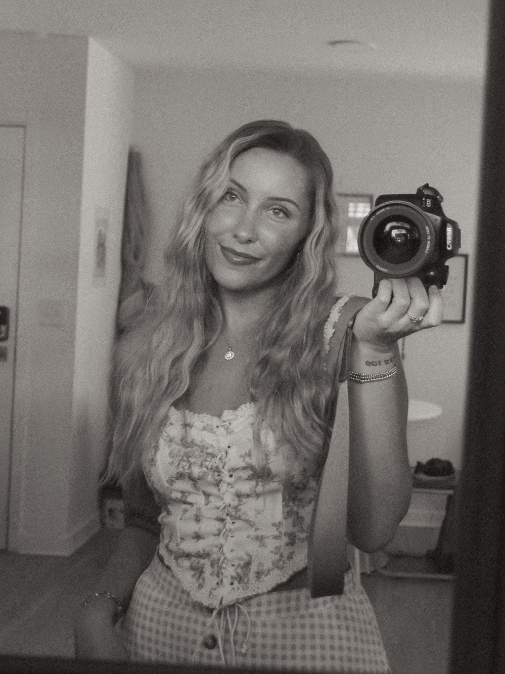 Ir para o perfil de Mikaela Rae