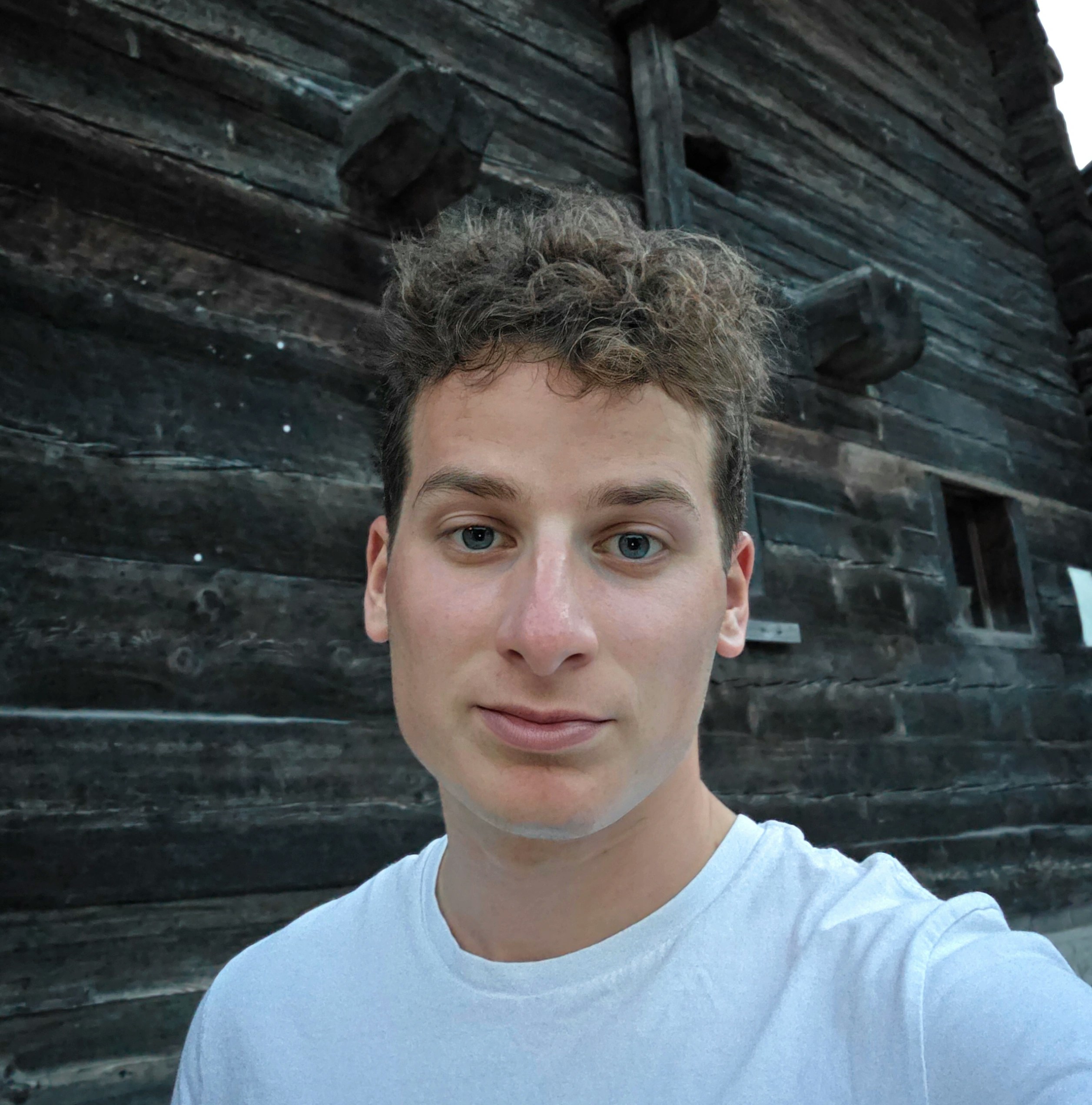 Vai al profilo di András Gál