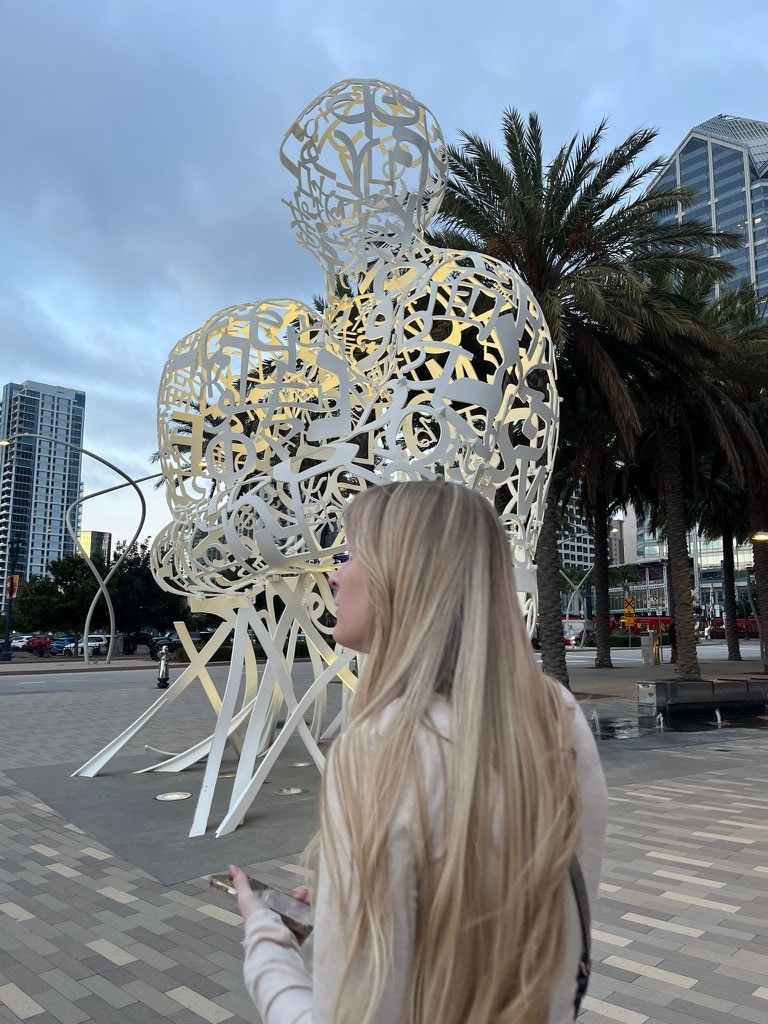 Go to erin s's profile