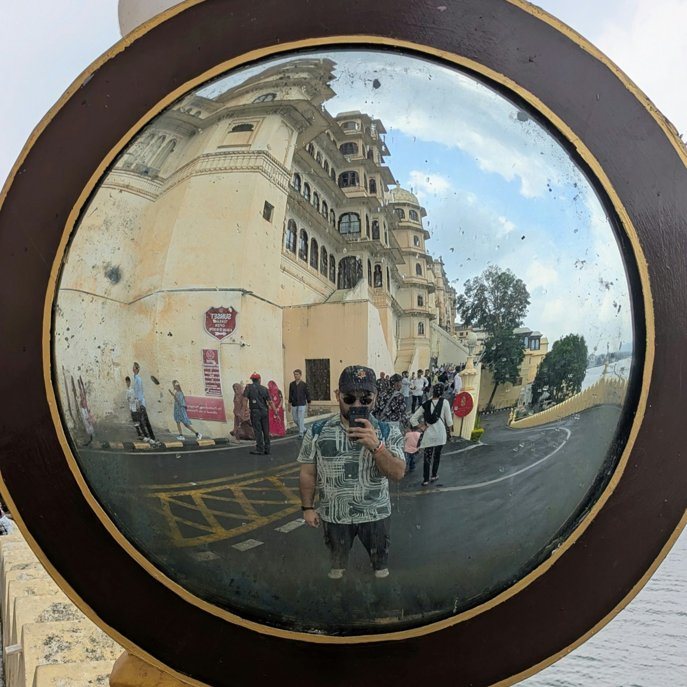 Kuldeep Sharmaのプロフィールを見る