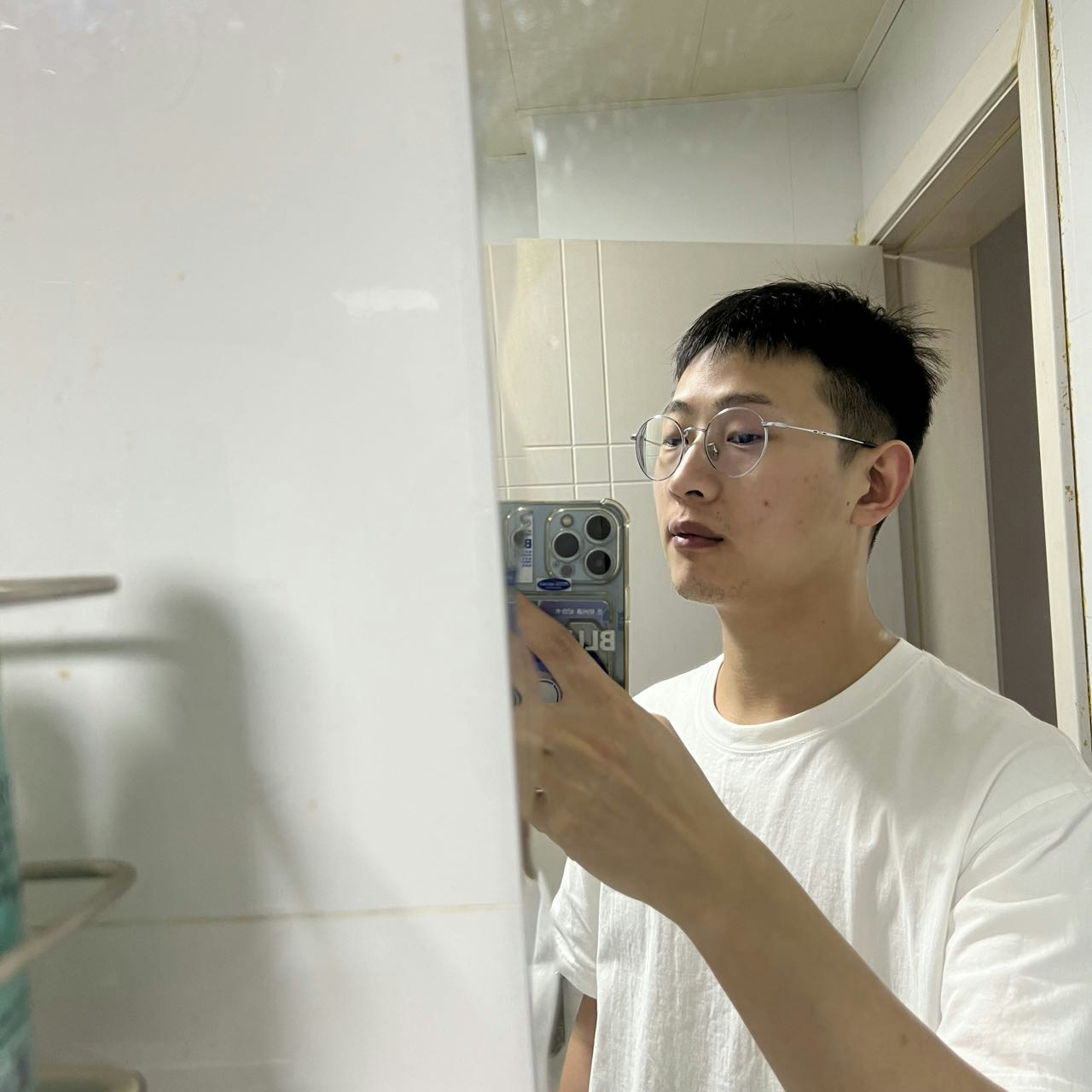 Go to Hao Fan's profile