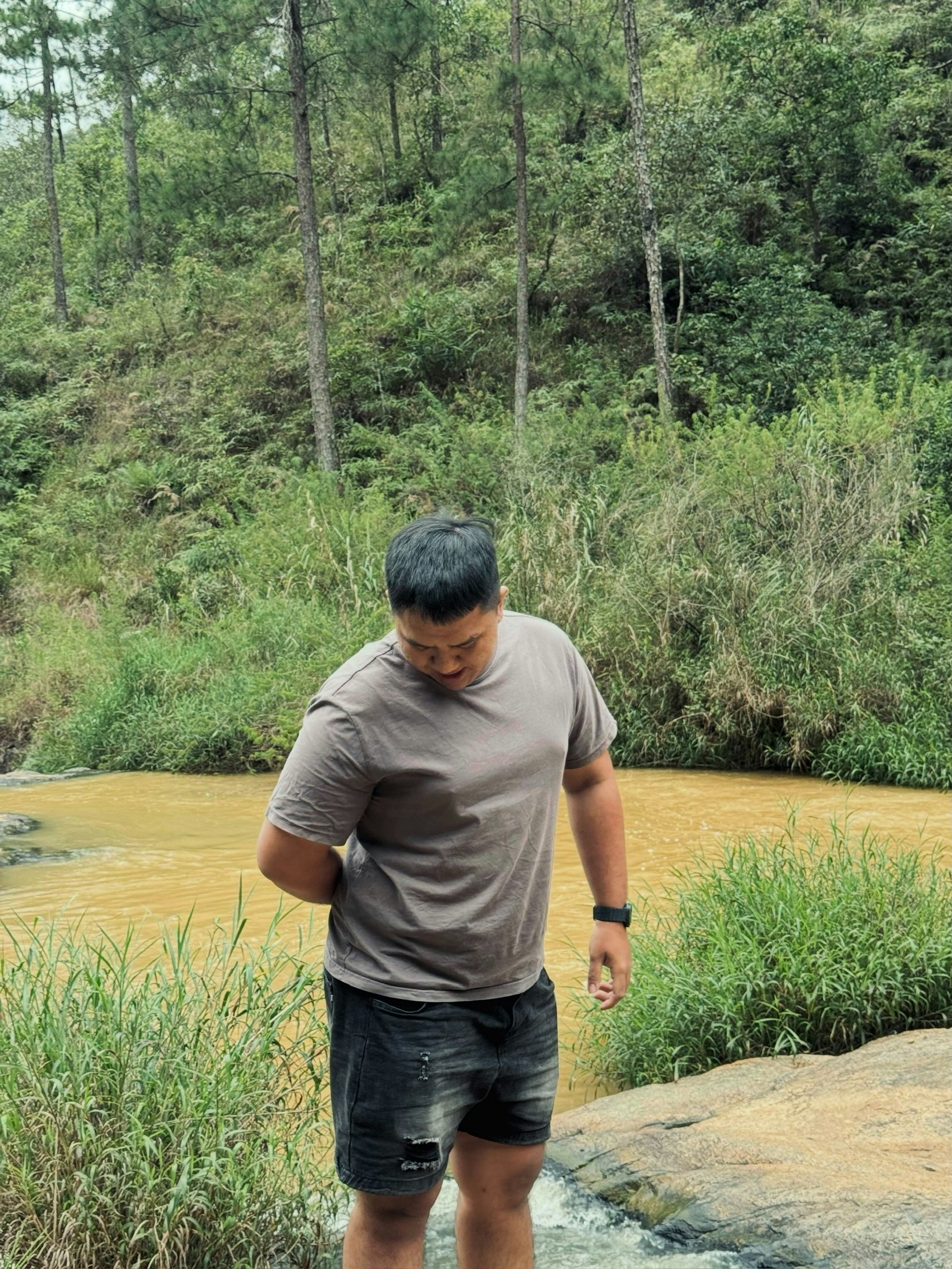 Ve al perfil de Cao Minh Đức