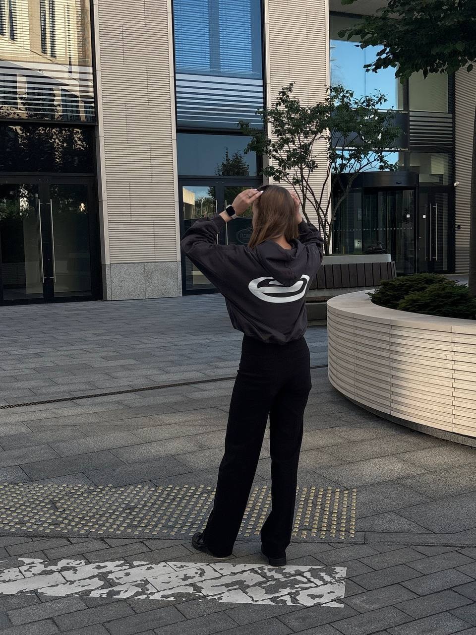 Go to Dasha Melnik's profile