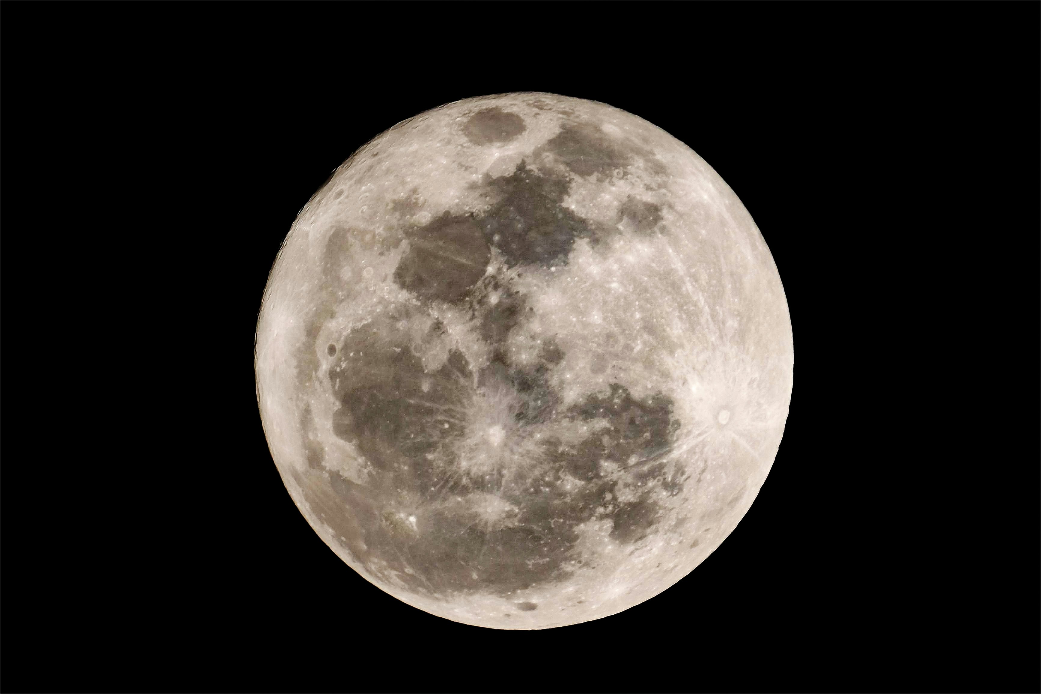 Go to Fachry Hasan's profile