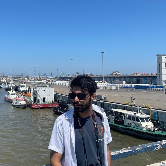 Go to Iman Imen's profile