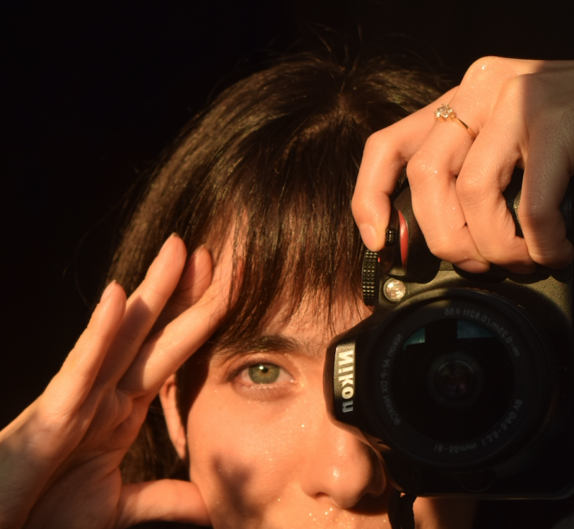 Go to Emma THERON's profile