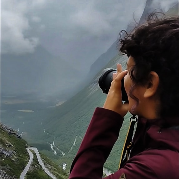 Ve al perfil de Anastasia Dimitri