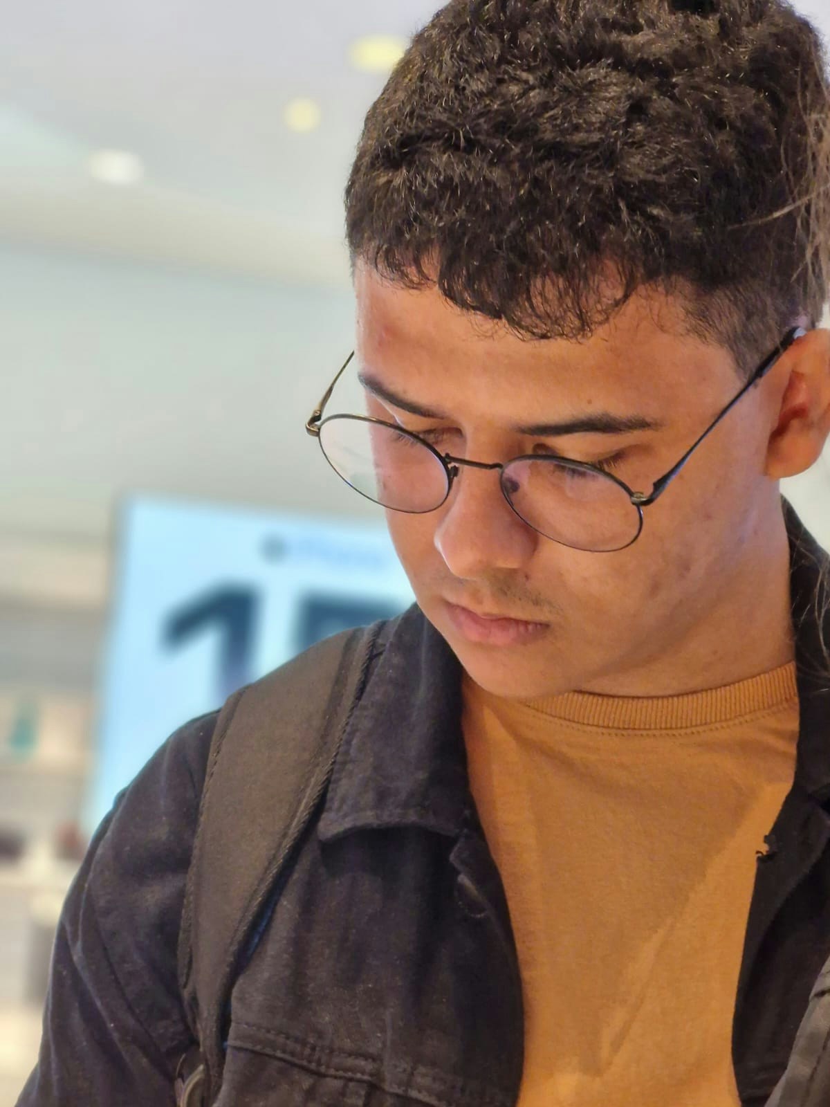 Go to Pedro Oliveira's profile