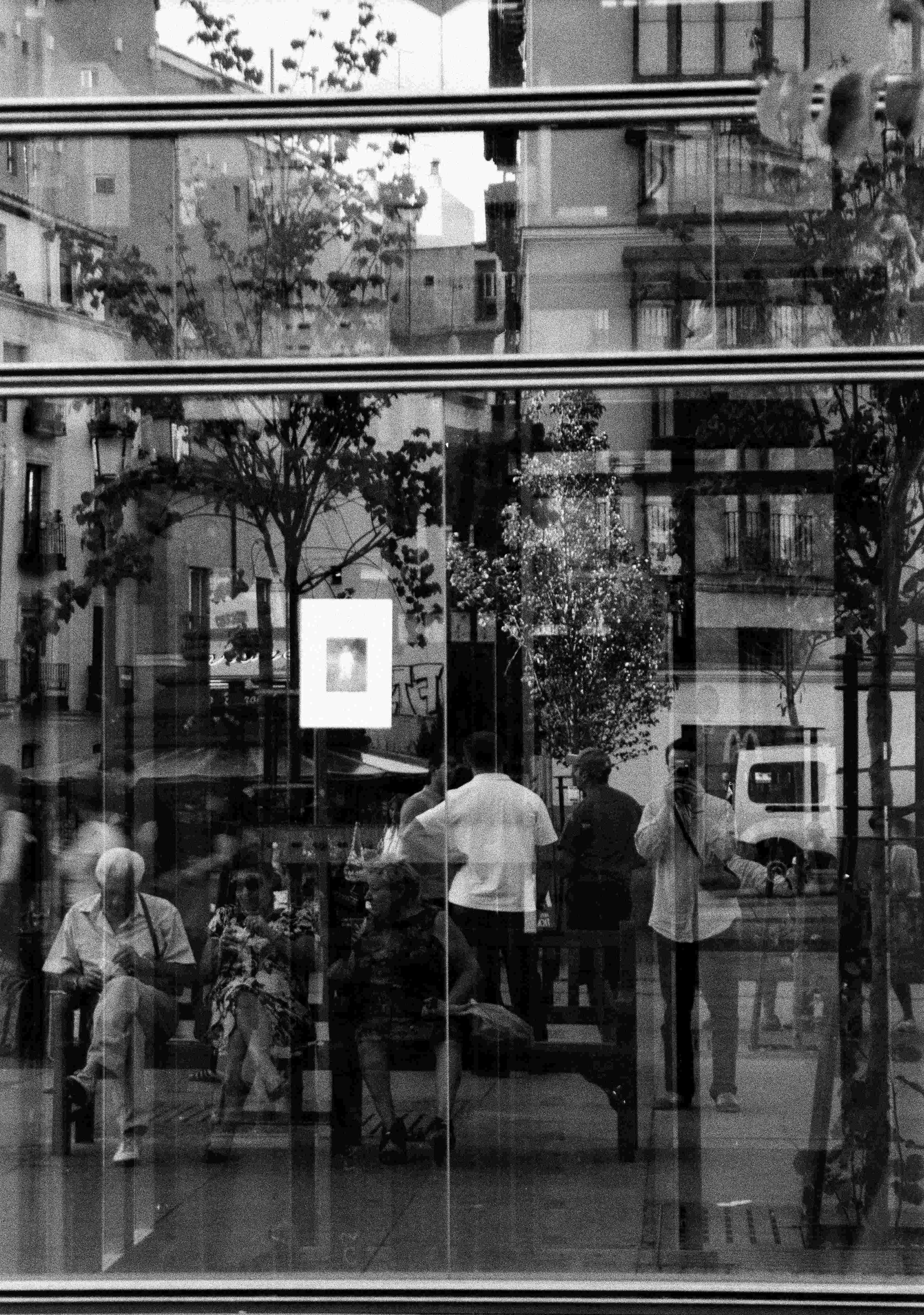 Go to Zeno Hind's profile