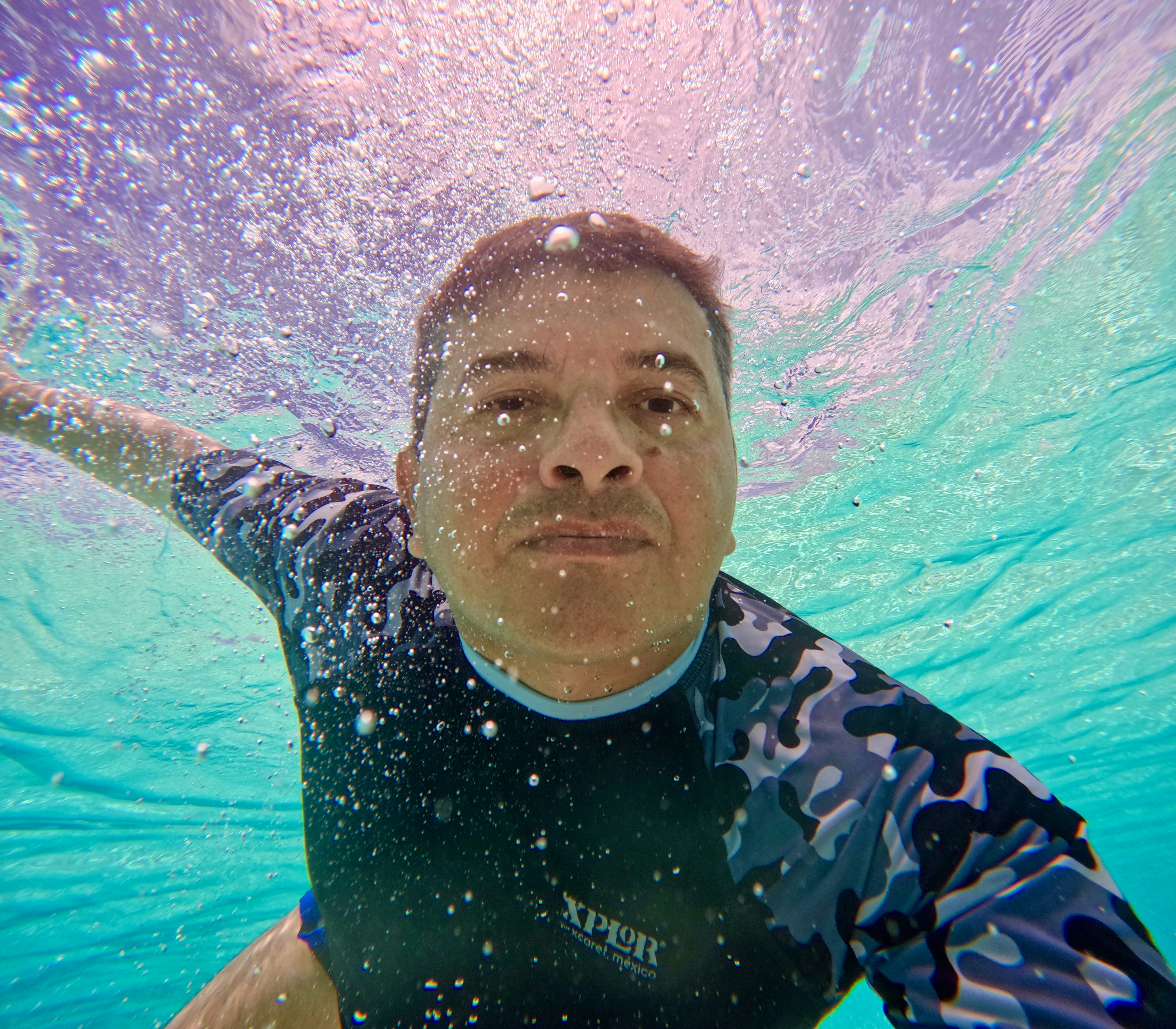 Go to Geovani Huesca Soberano's profile