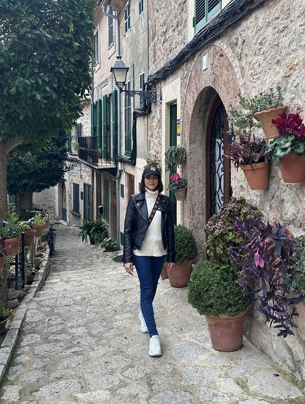 Go to Eleni Murru's profile