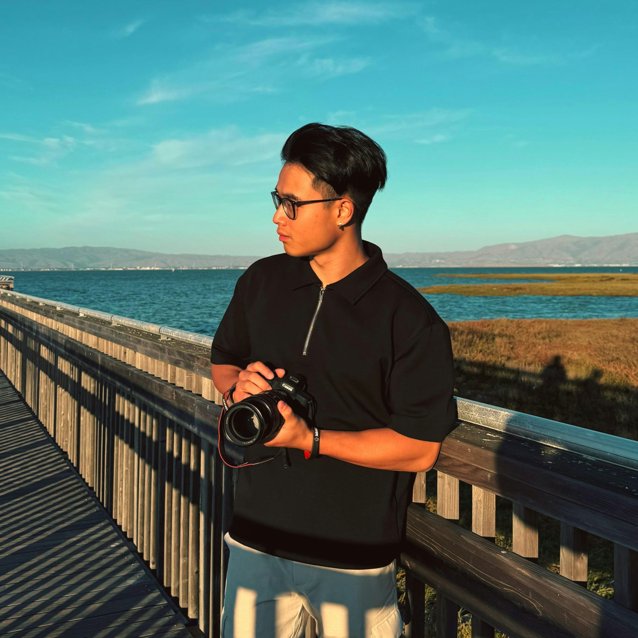 Go to Looka Chow's profile