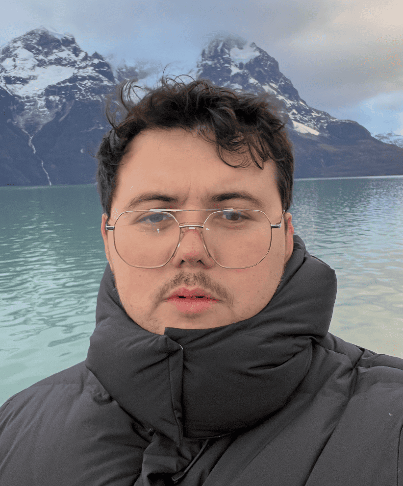 Go to Ángel León's profile