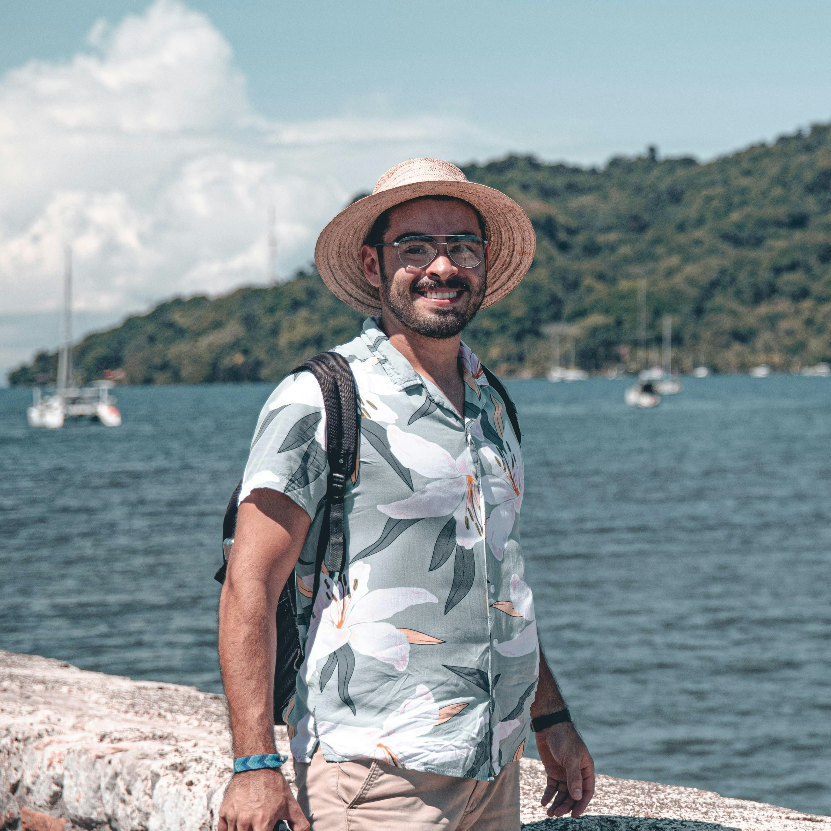 Go to Manuel González Asturias, SJ's profile