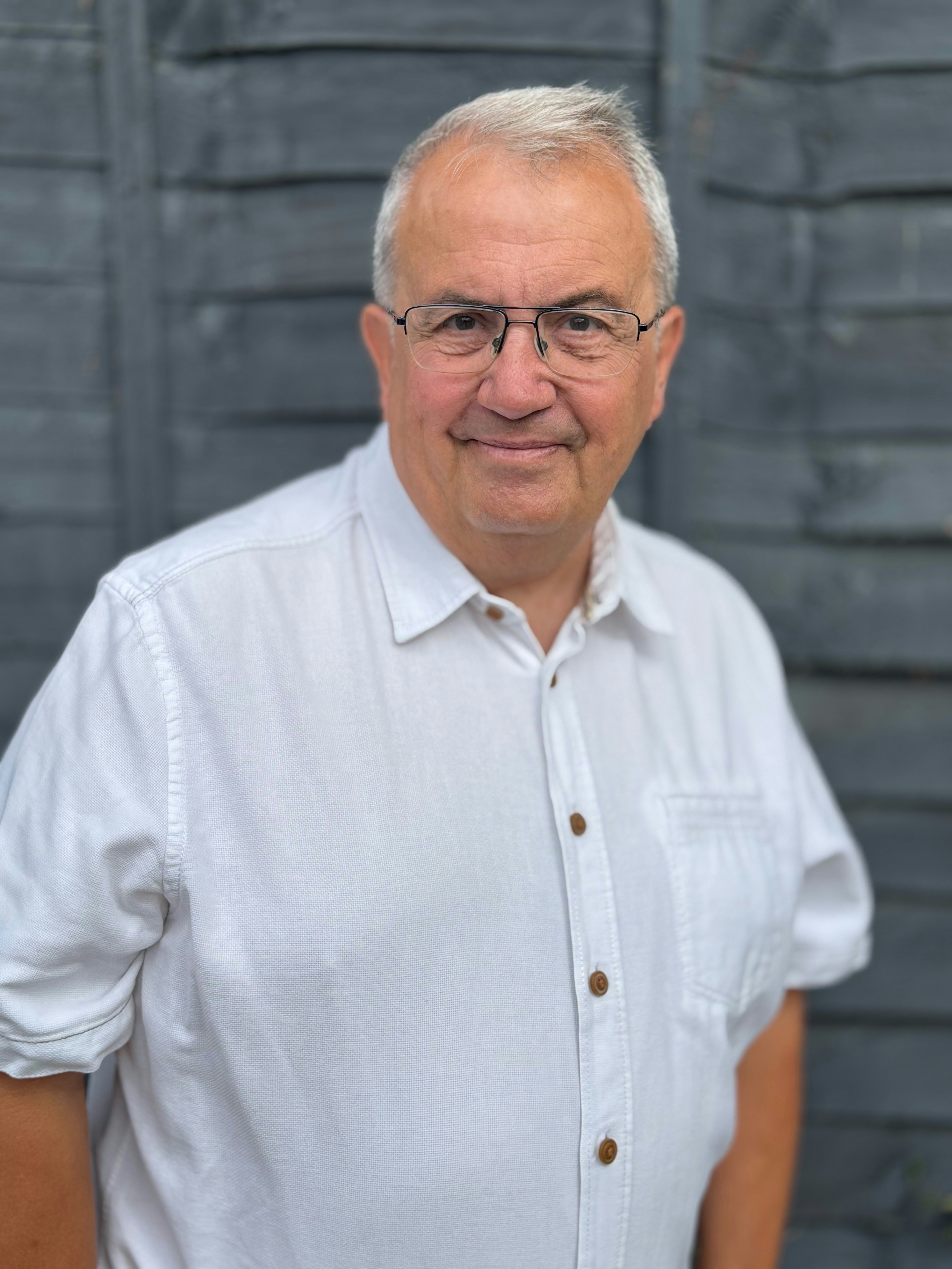 Go to Peter Jackson's profile