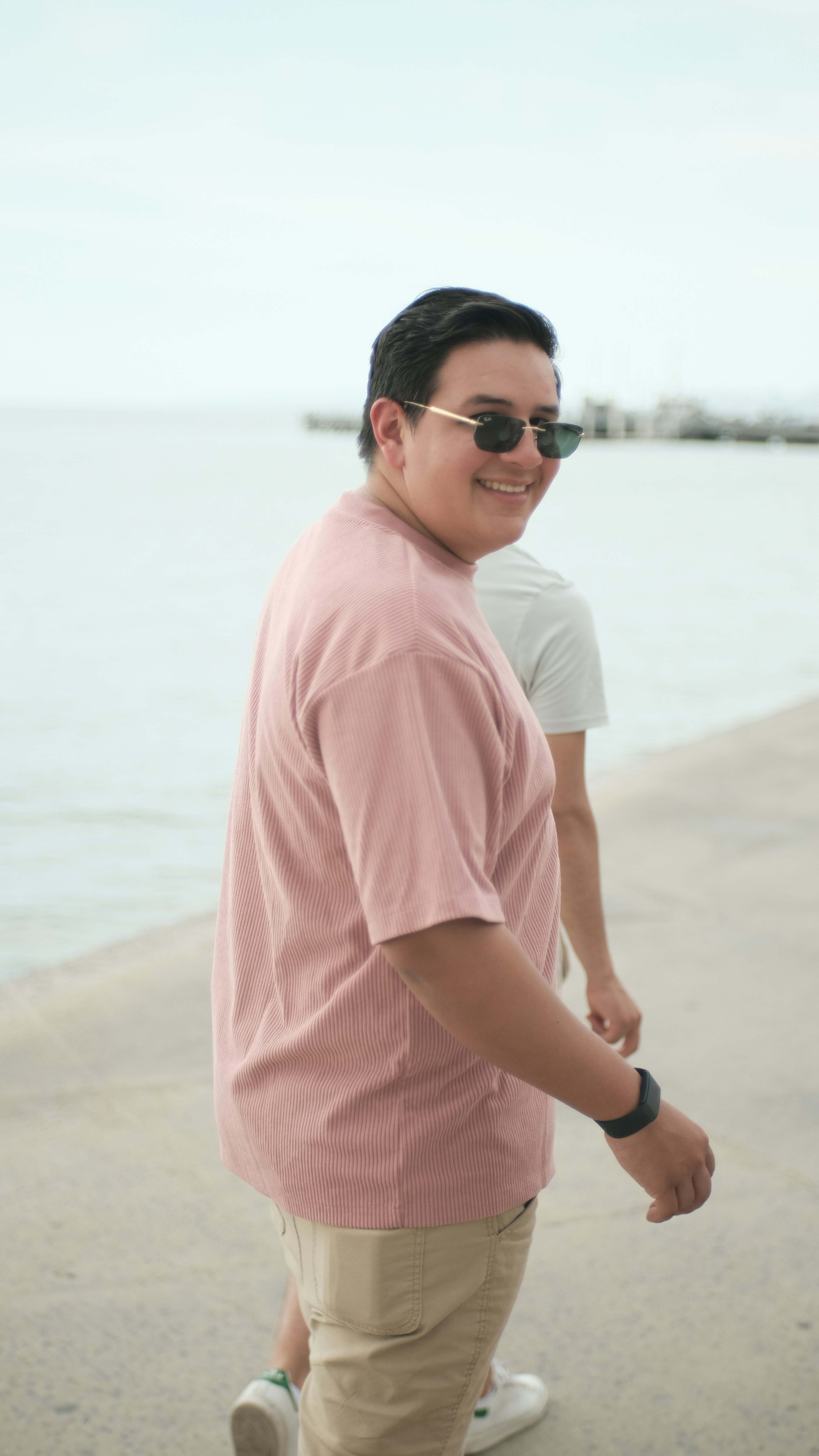 Go to Ernesto Samaniego's profile