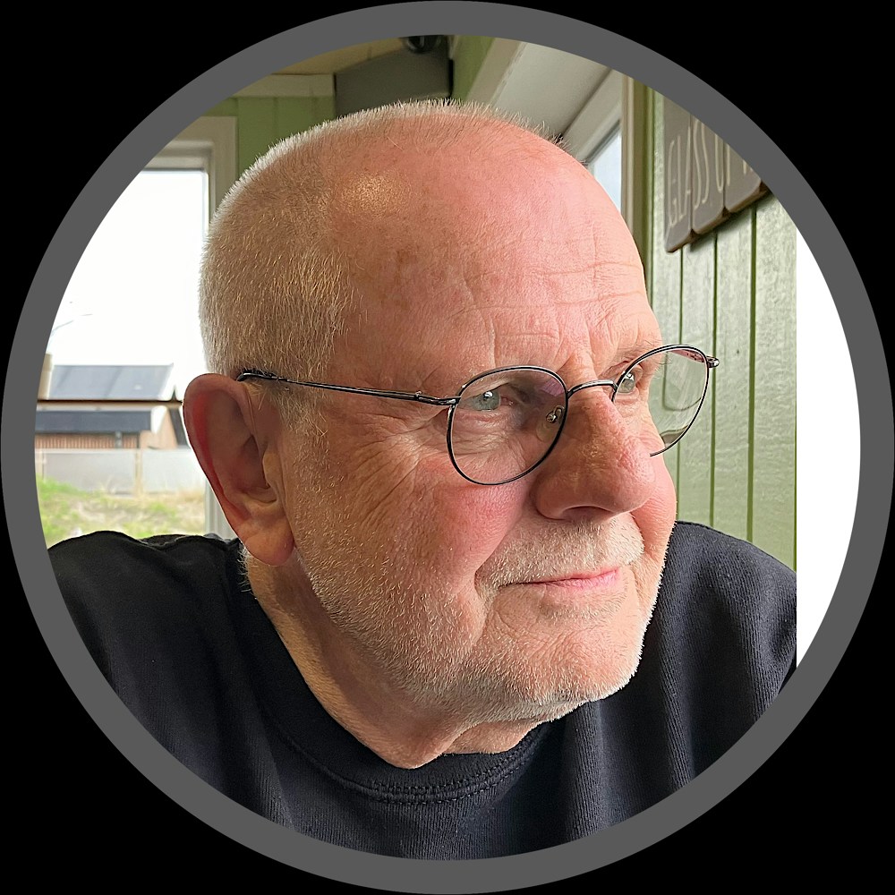 Go to Reinhard Hackländer's profile