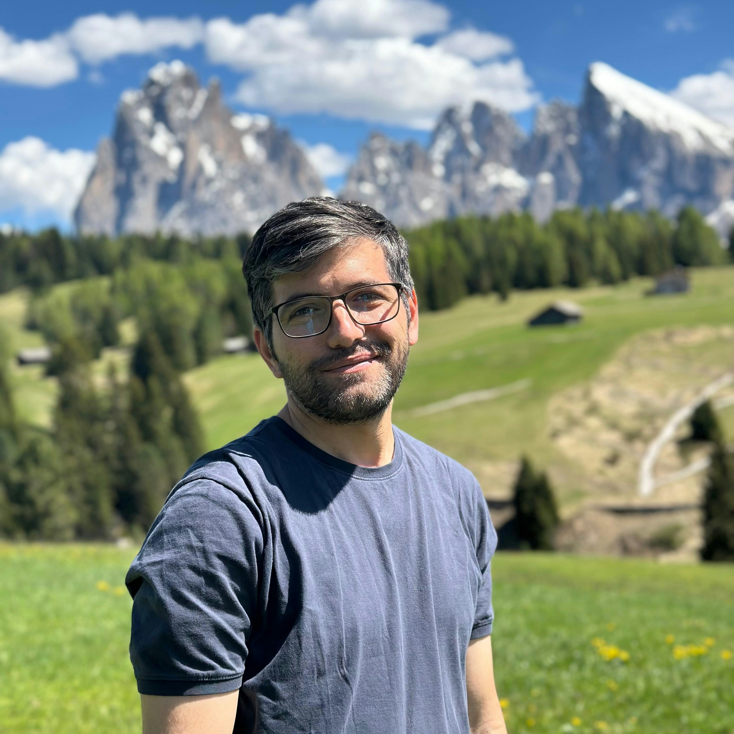 Zum Profil von Hamid Haghdoost