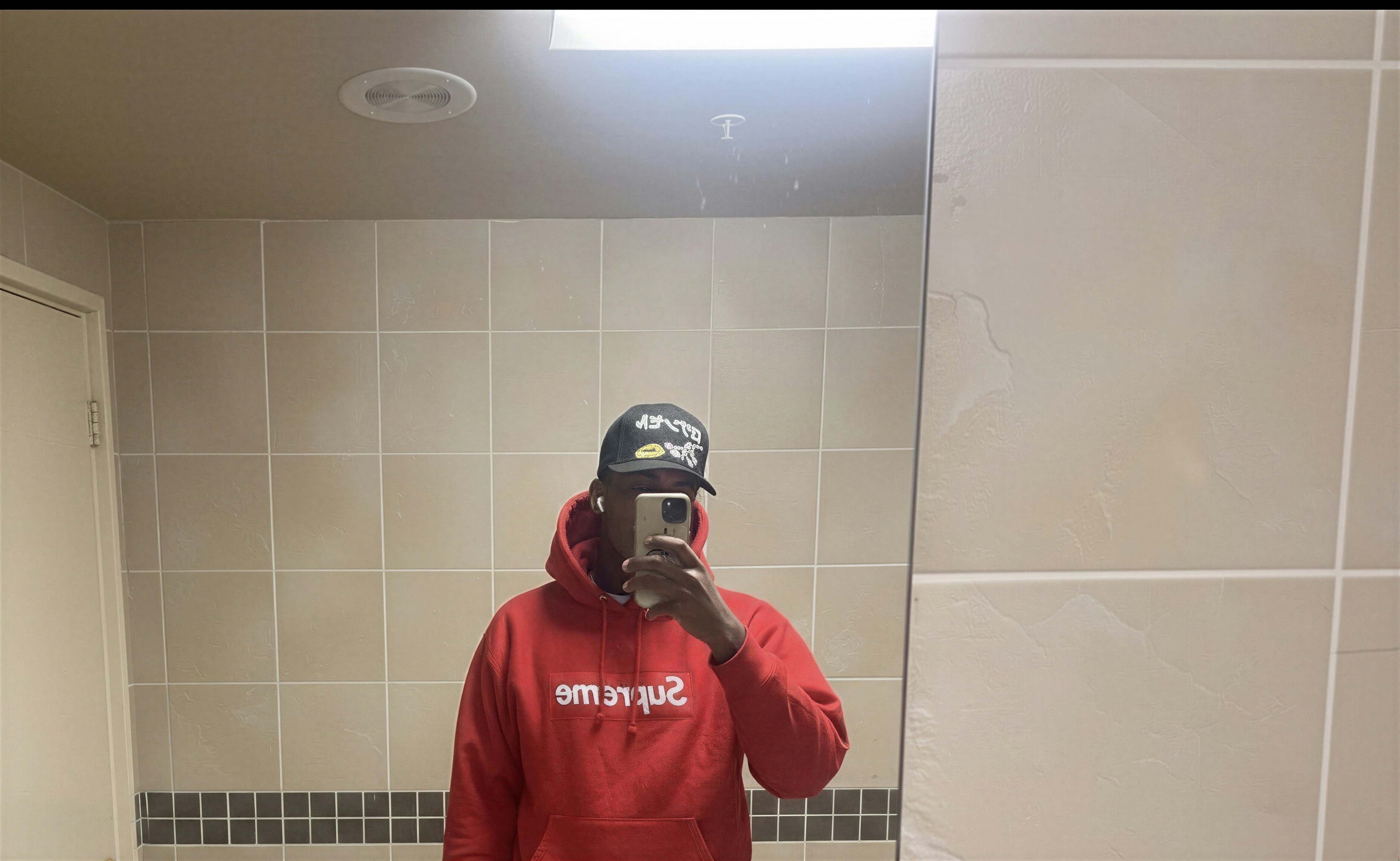 Go to Damar Scott's profile