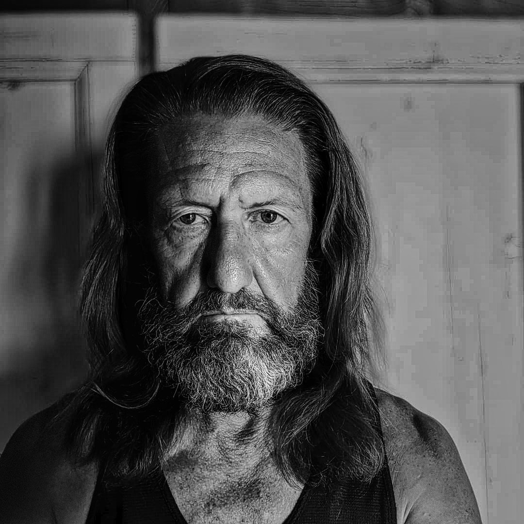 Bob Neaseのプロフィールを見る