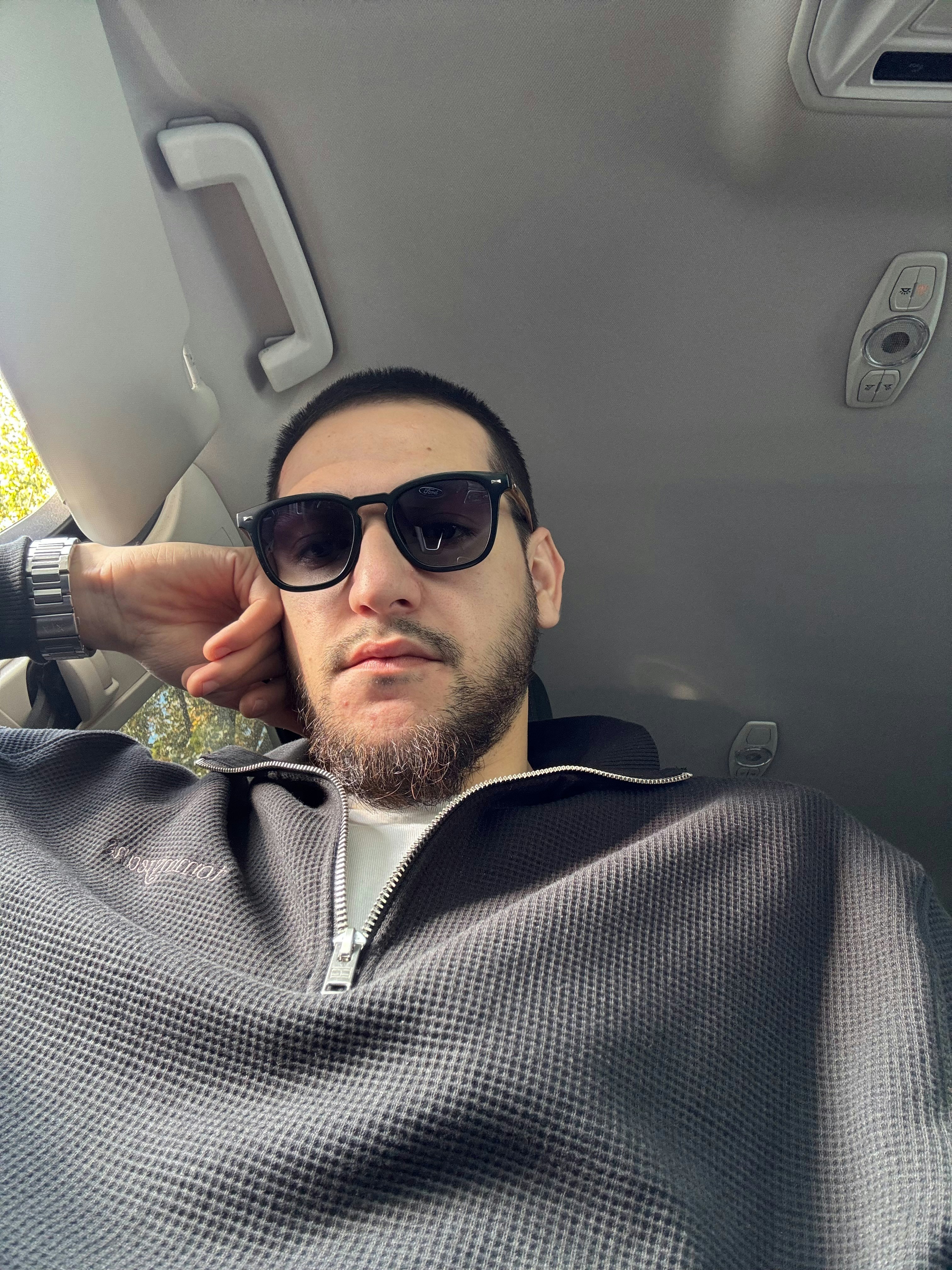 Zum Profil von Azamat Aigunov