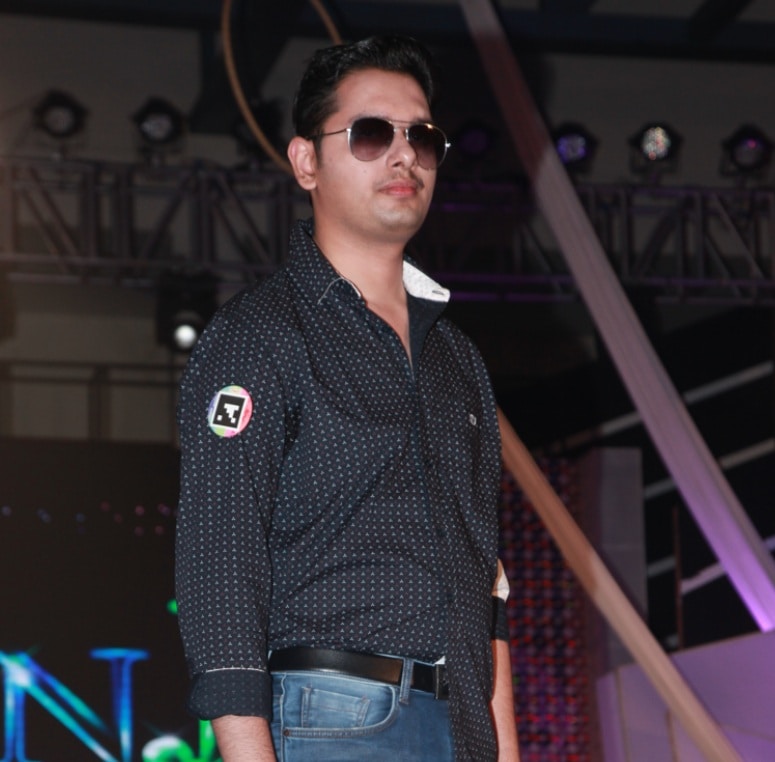 Zum Profil von Vishal Tiwari