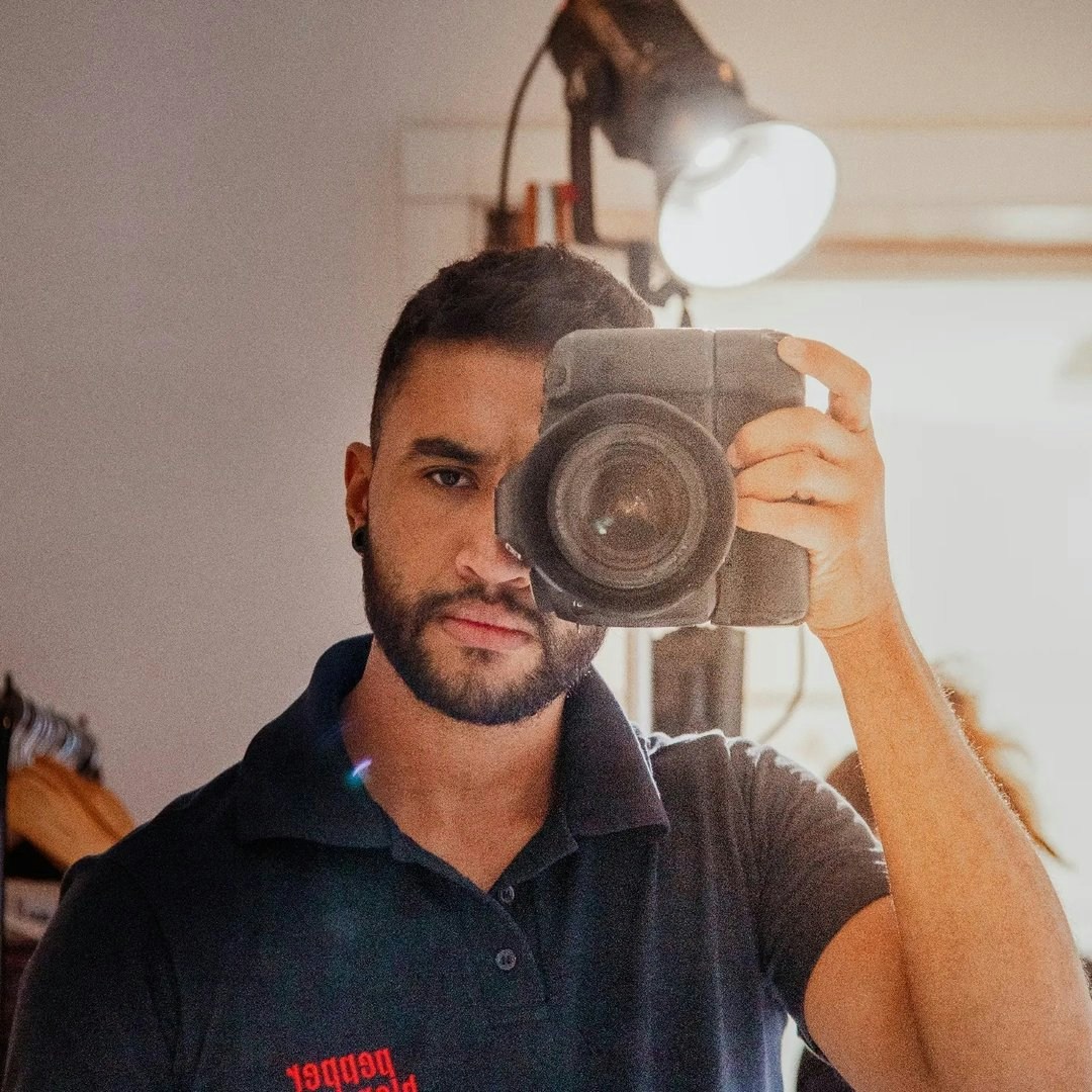 Go to Alefe D'angelo's profile