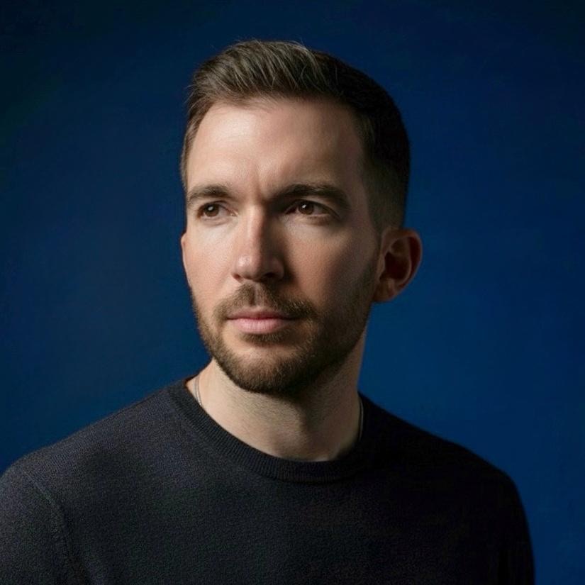 Avatar of user Carlos de Toro @carlosdetoro