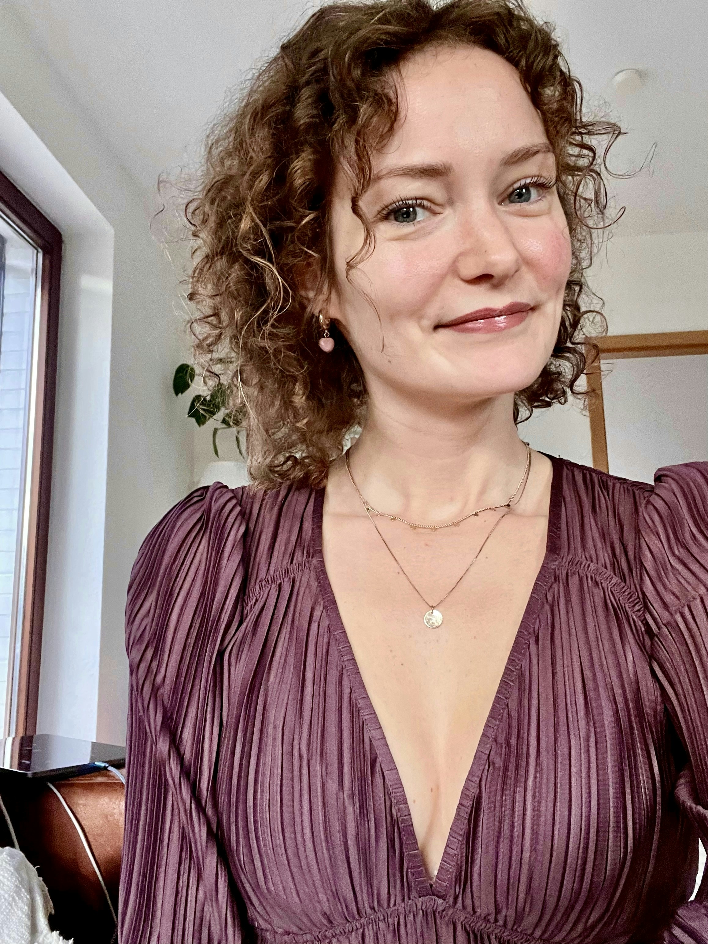Zum Profil von Nina Hanfeld