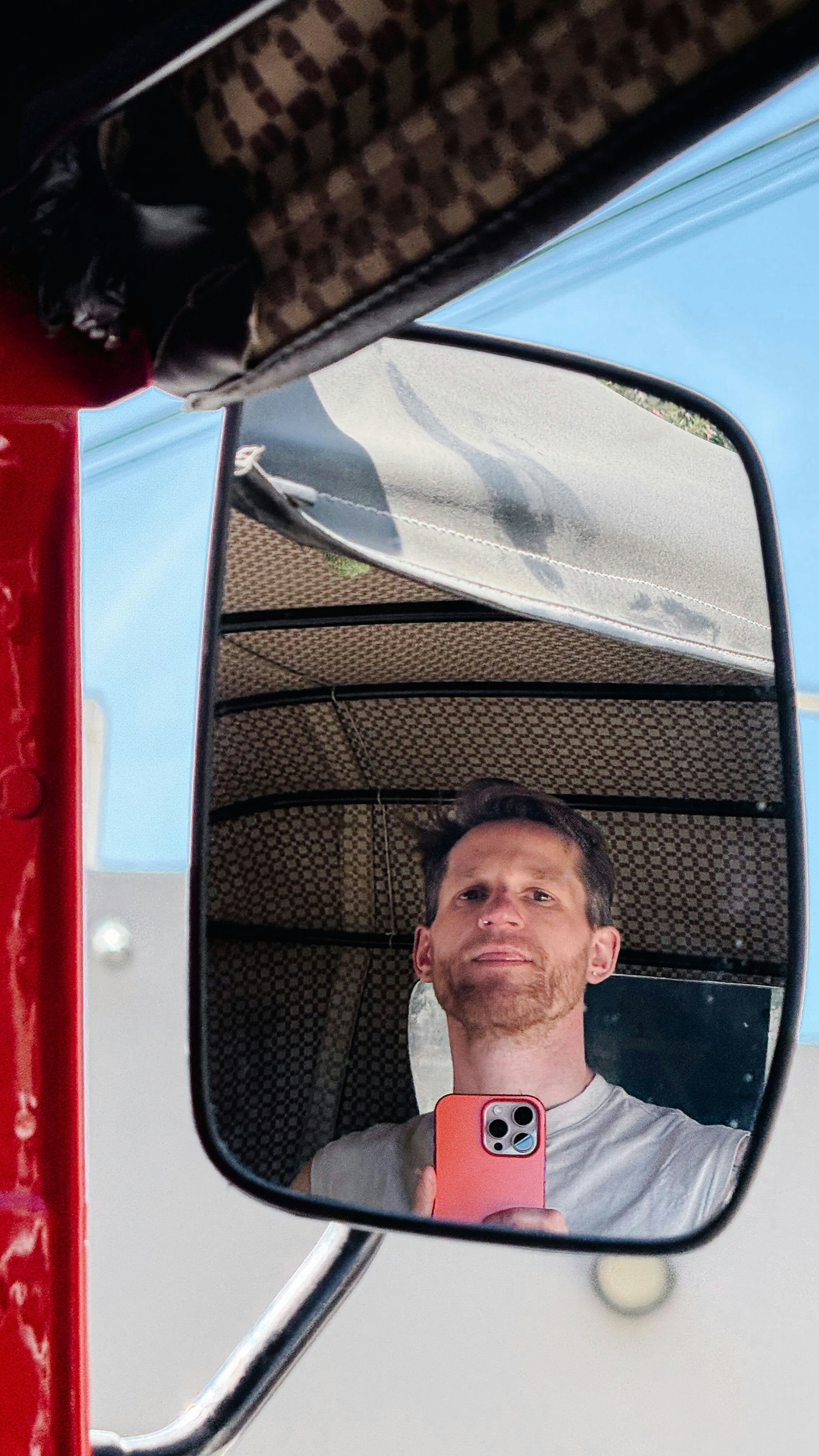 Accéder au profil de Timothy Cohen