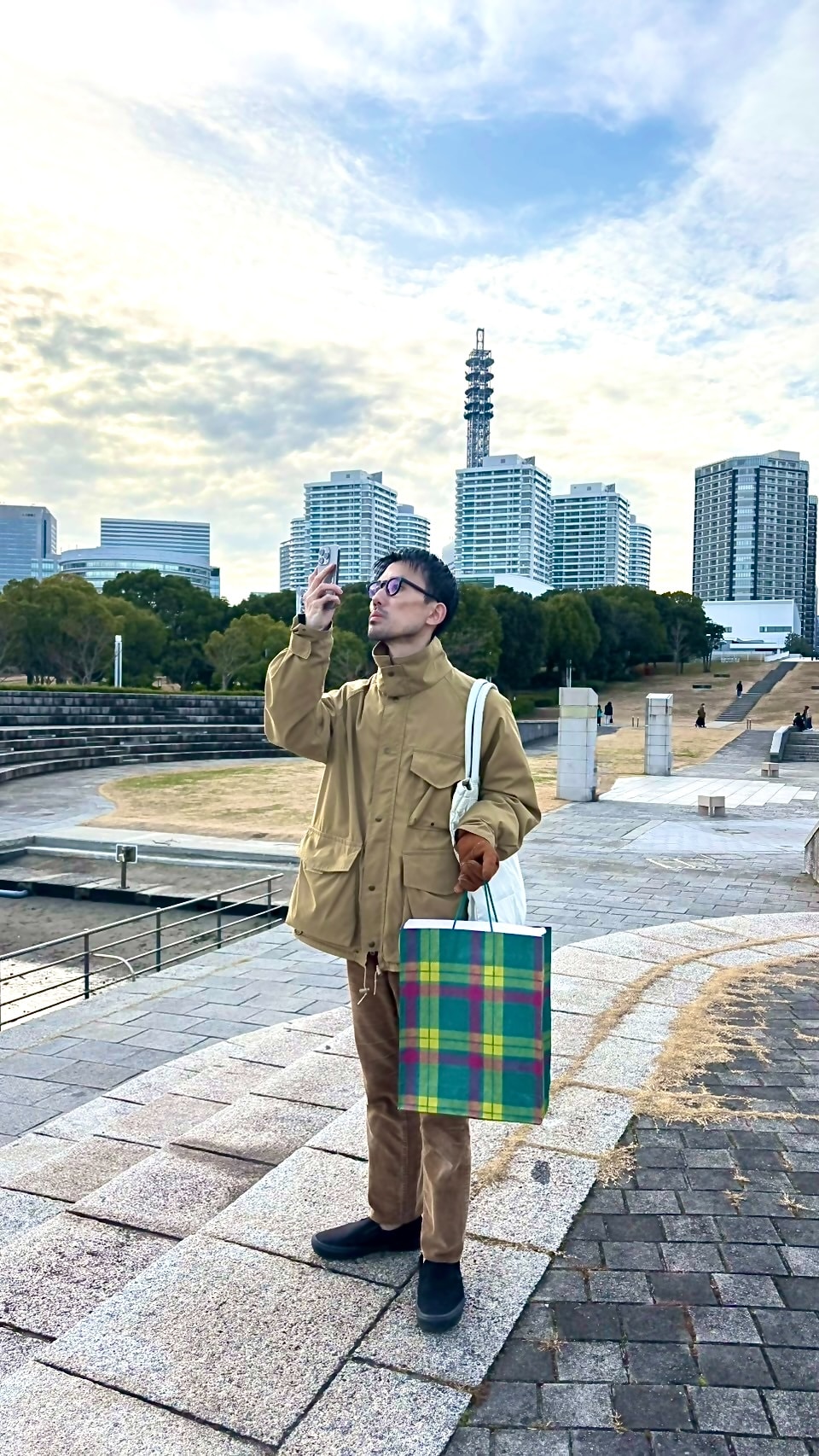 Go to Hiroshi Mabuchi's profile