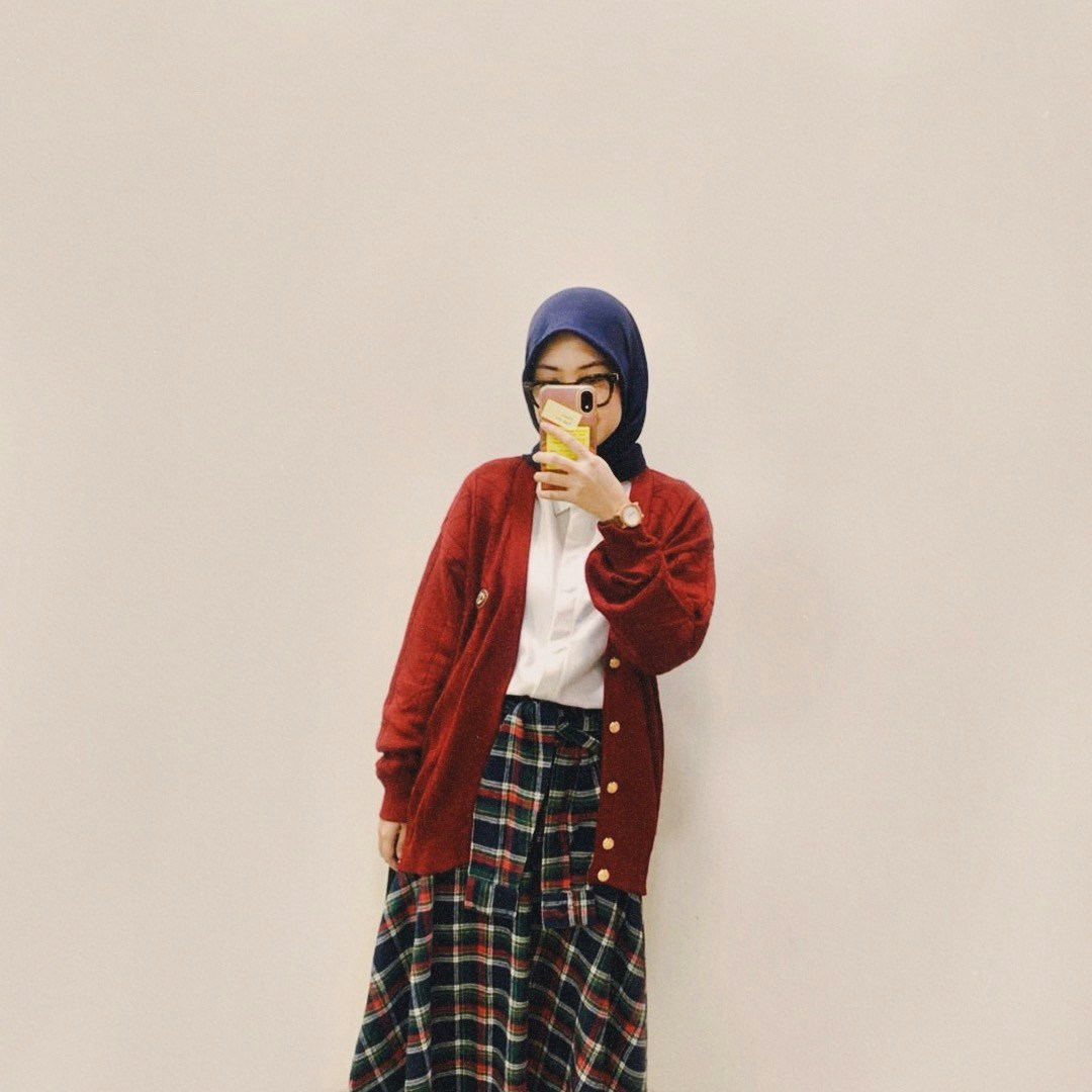 Go to Syahfira Puri's profile