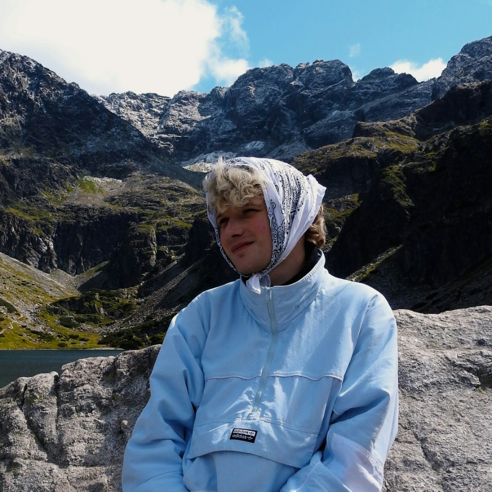 Go to Bartek Jeremiasz's profile