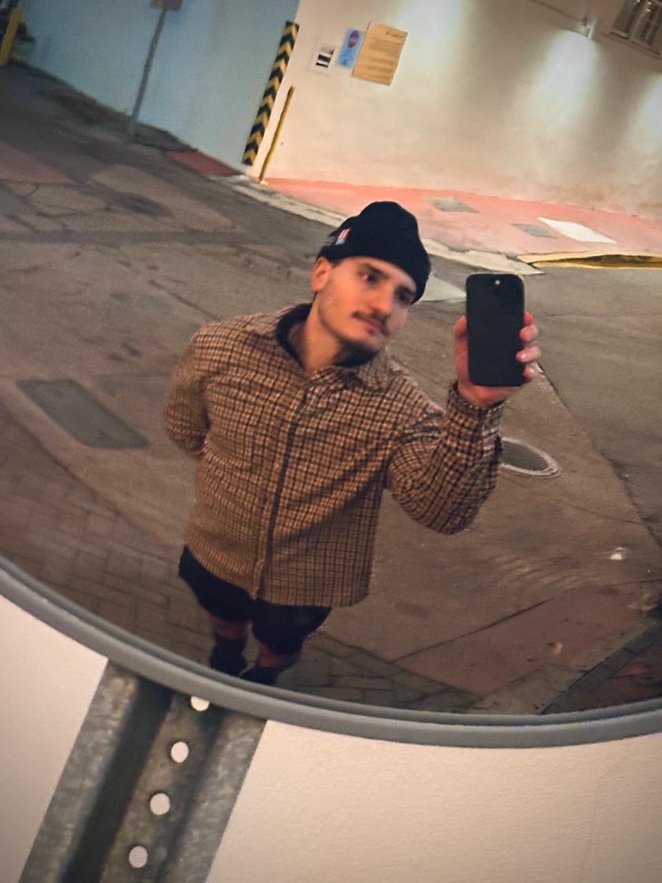 Ir para o perfil de Erne Mtz