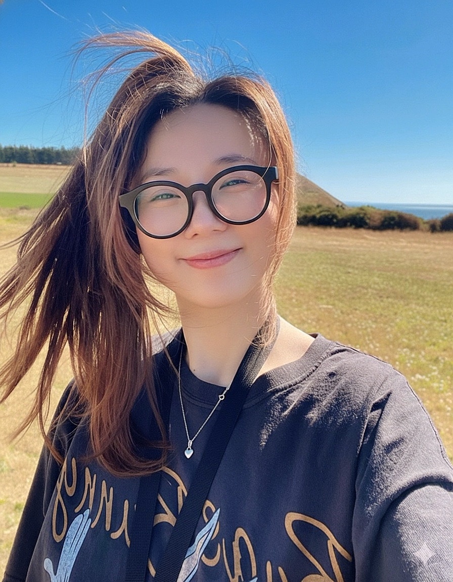 Yan Liuのプロフィールを見る