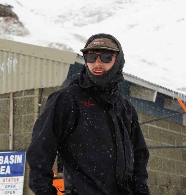 Buka profil Finn Tranter