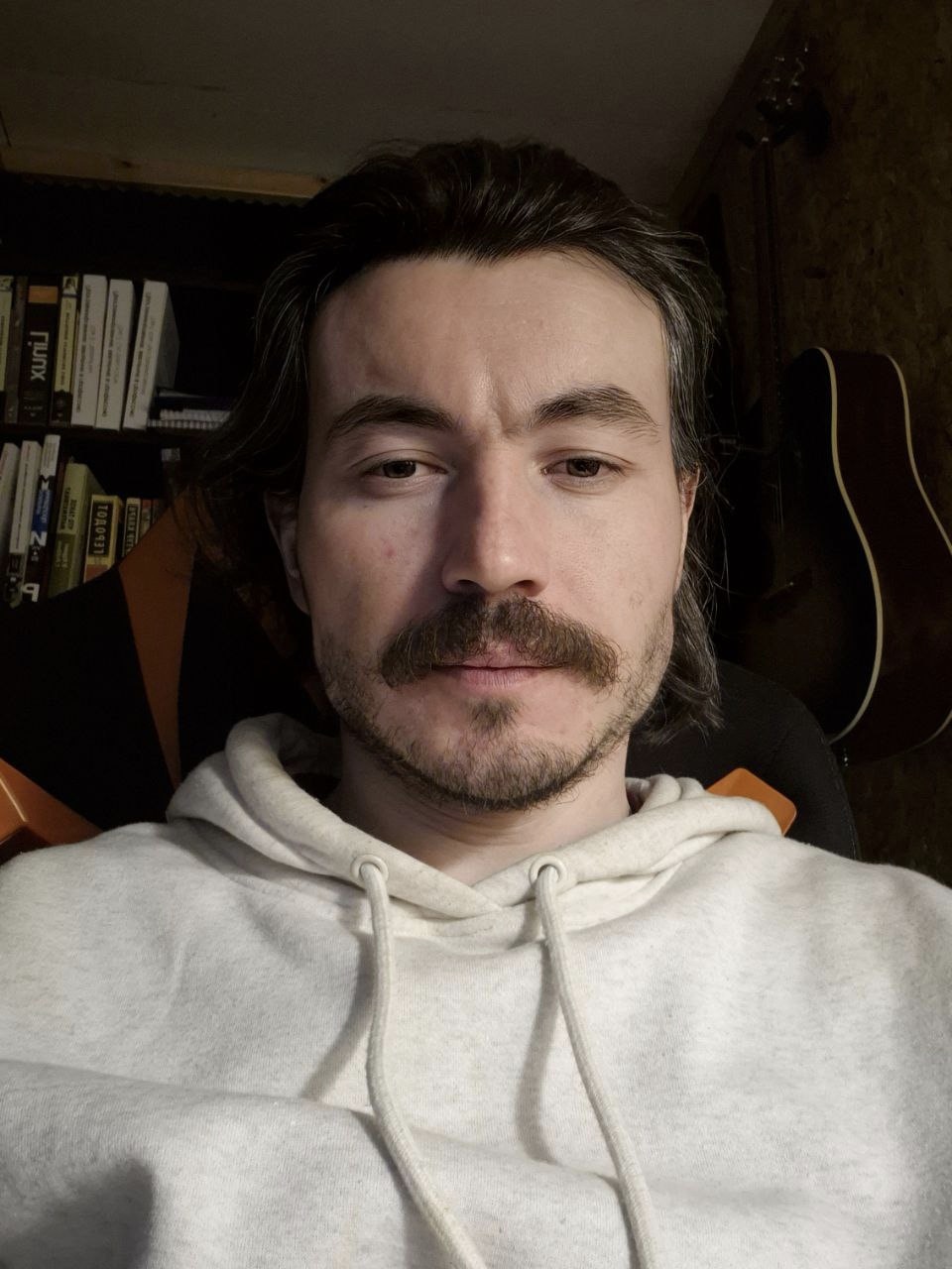 Bulat Akhtiamovのプロフィールを見る