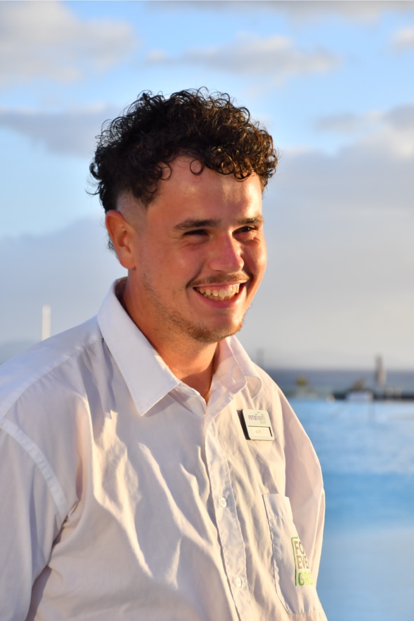 Go to Alex Rizzardi's profile