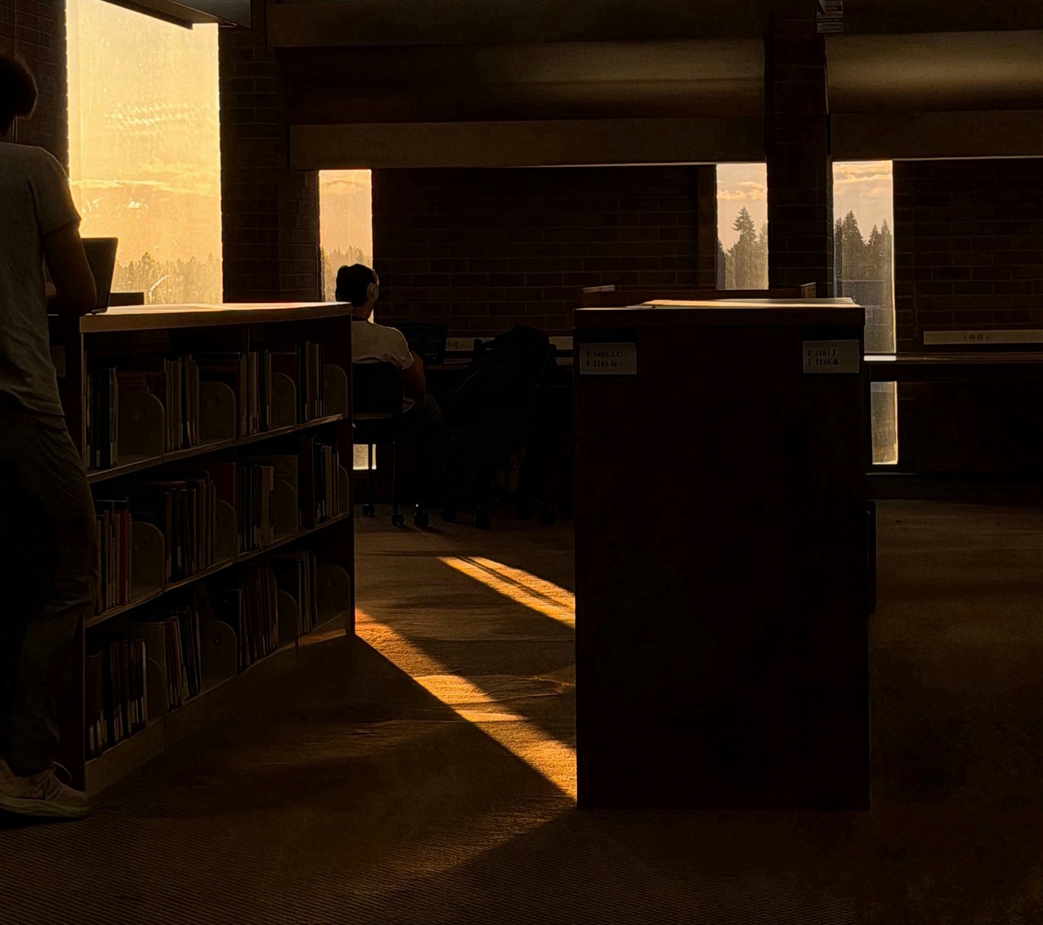 Buka profil Selah Key