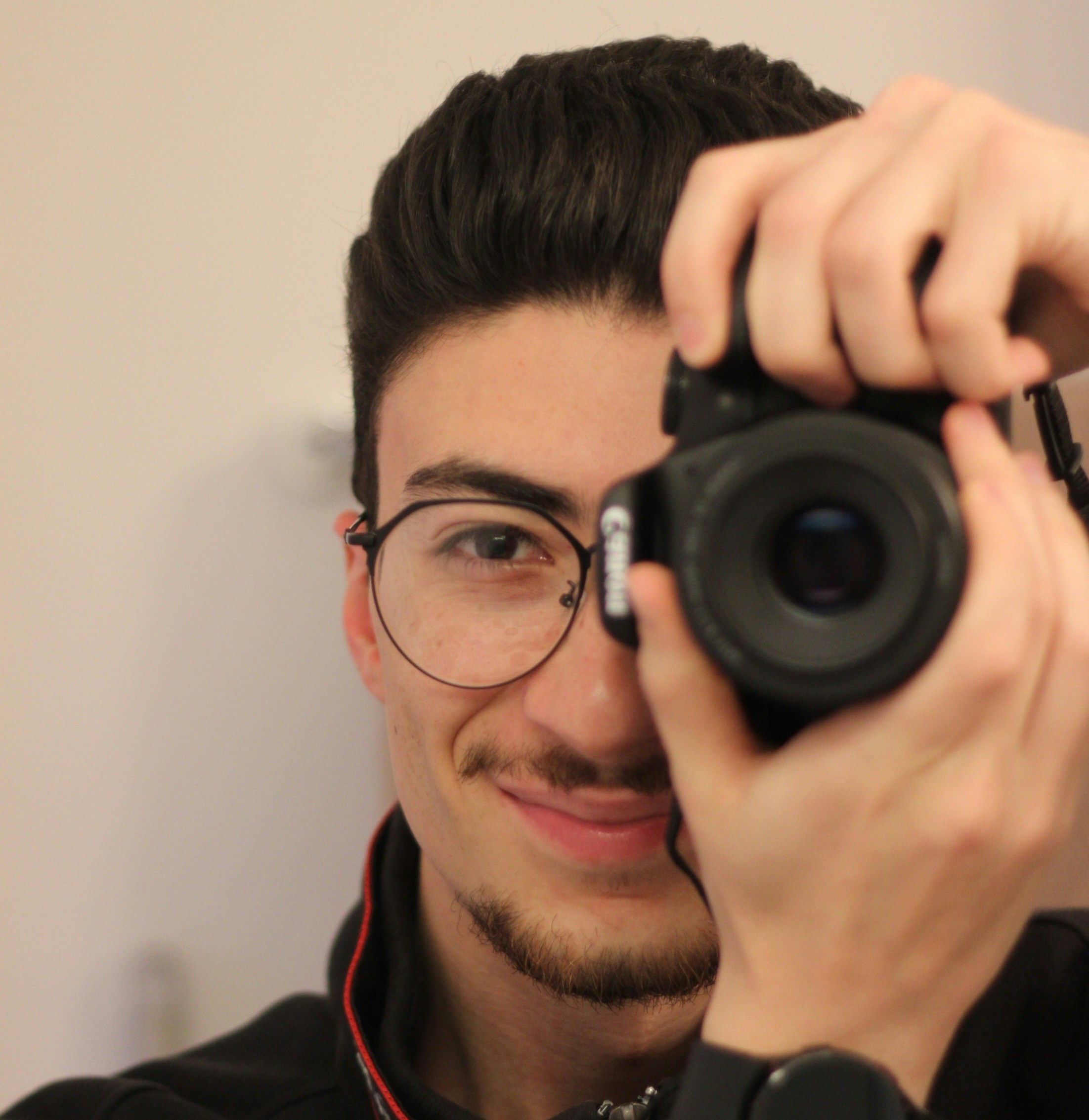 Mohammad Ebeshのプロフィールを見る