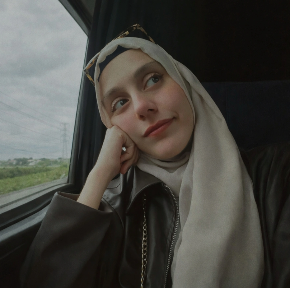 Zum Profil von Sümeyye Parlak
