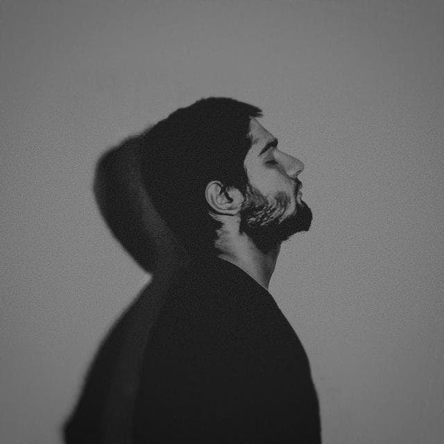 Sina Moshtaghi의 프로필로 이동