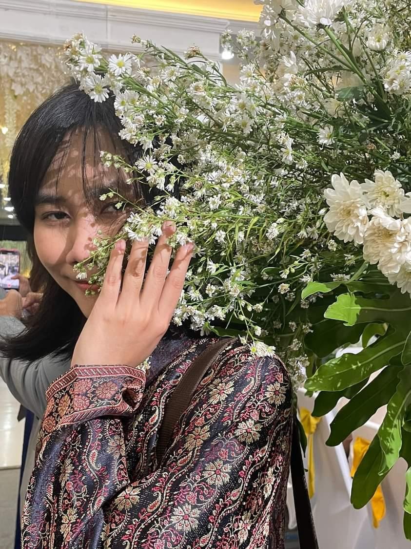 Buka profil Aline Kamila