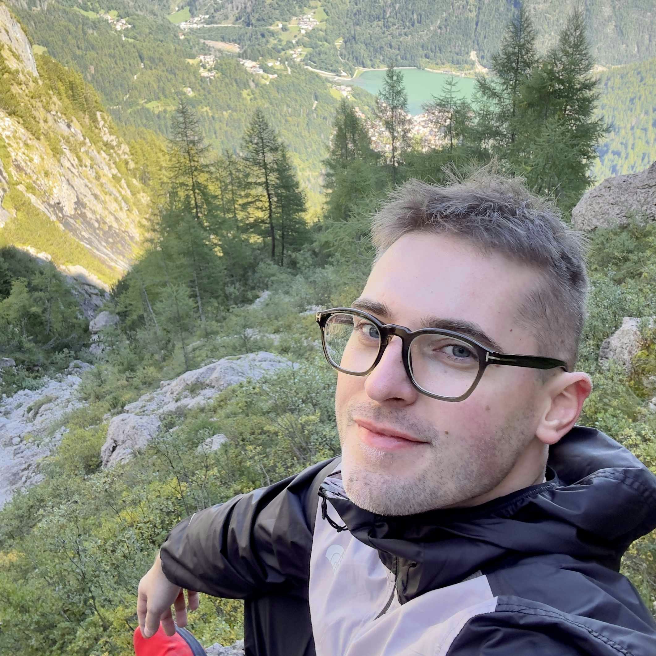 Zum Profil von Daniil Molodichenko