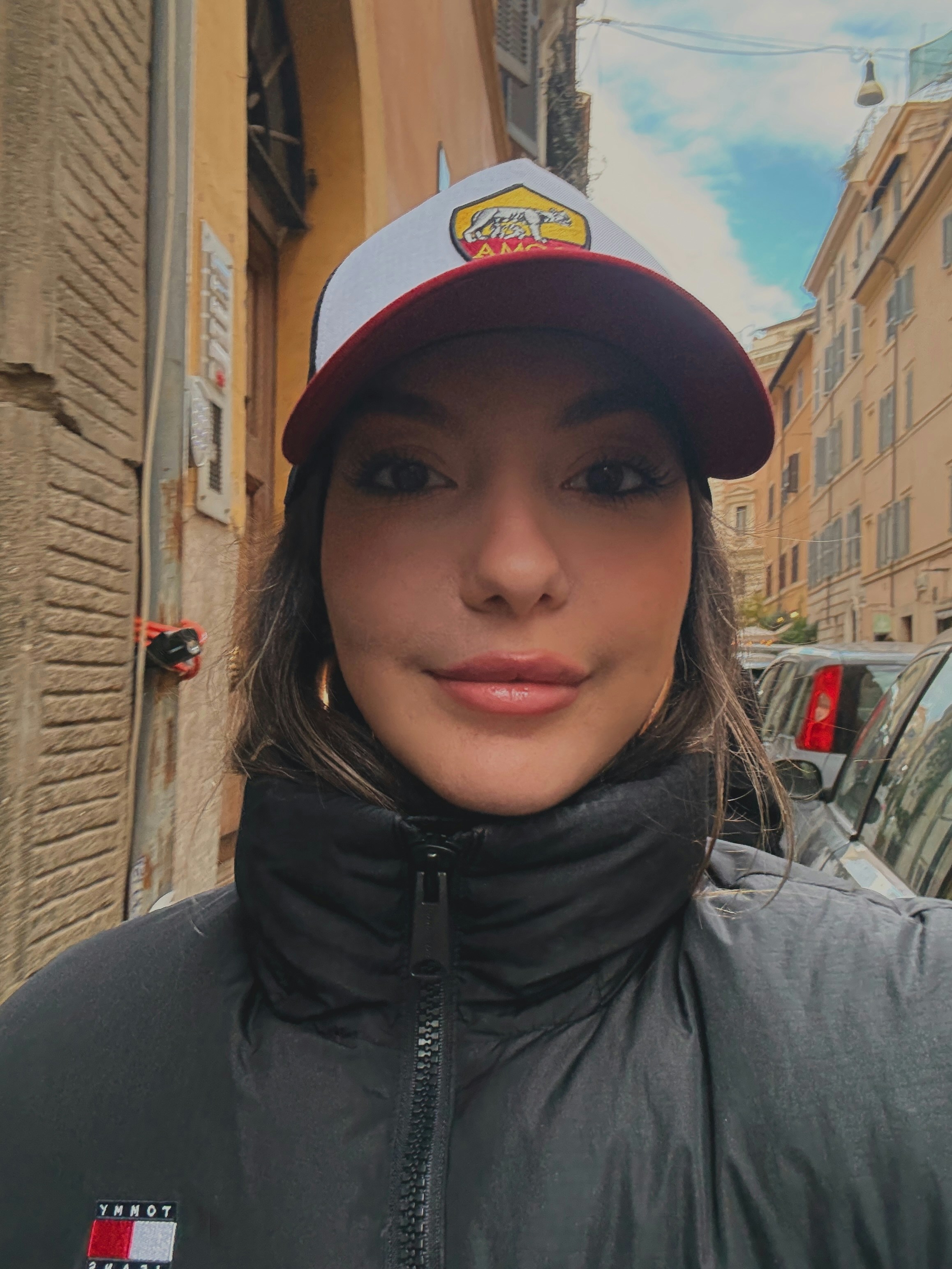 Ir para o perfil de Berra Karademir