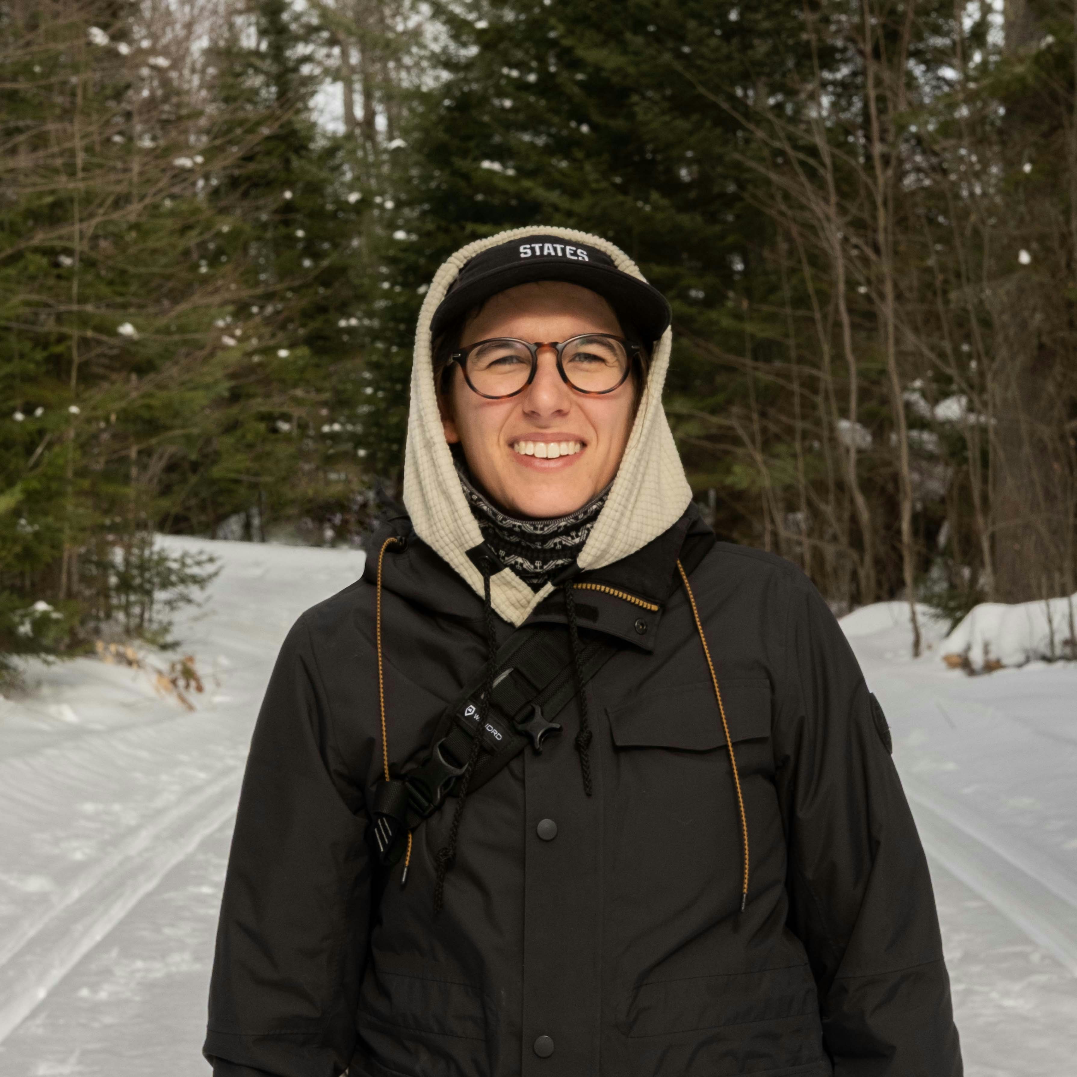 Buka profil Nicole Gaffney