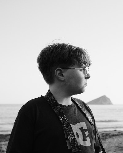 Ir para o perfil de Elijah York