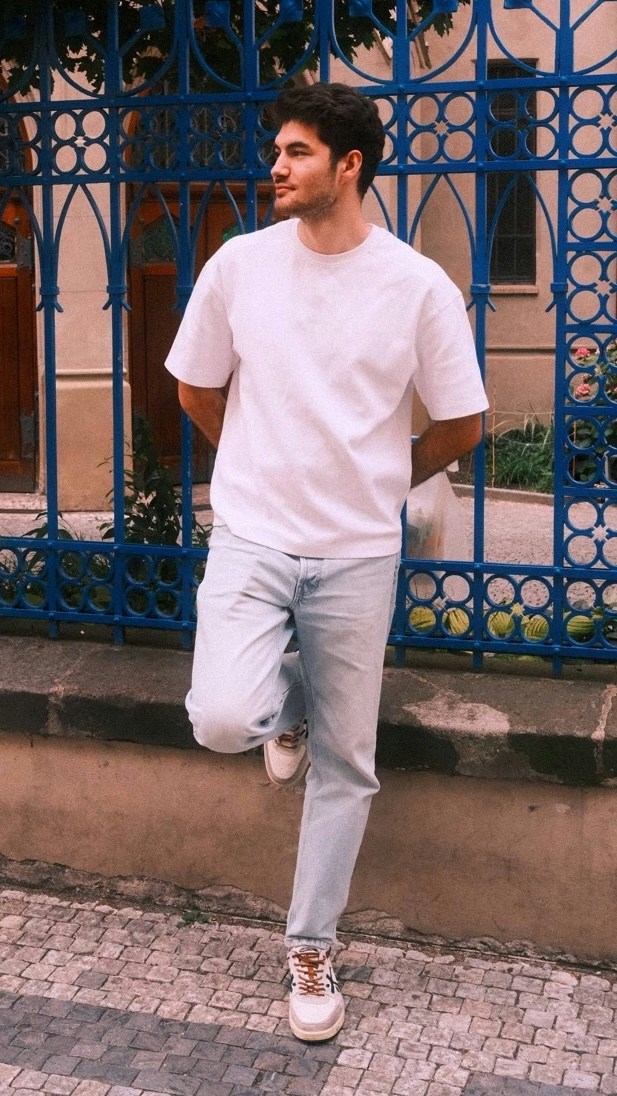 Go to Nikita Khavkin's profile