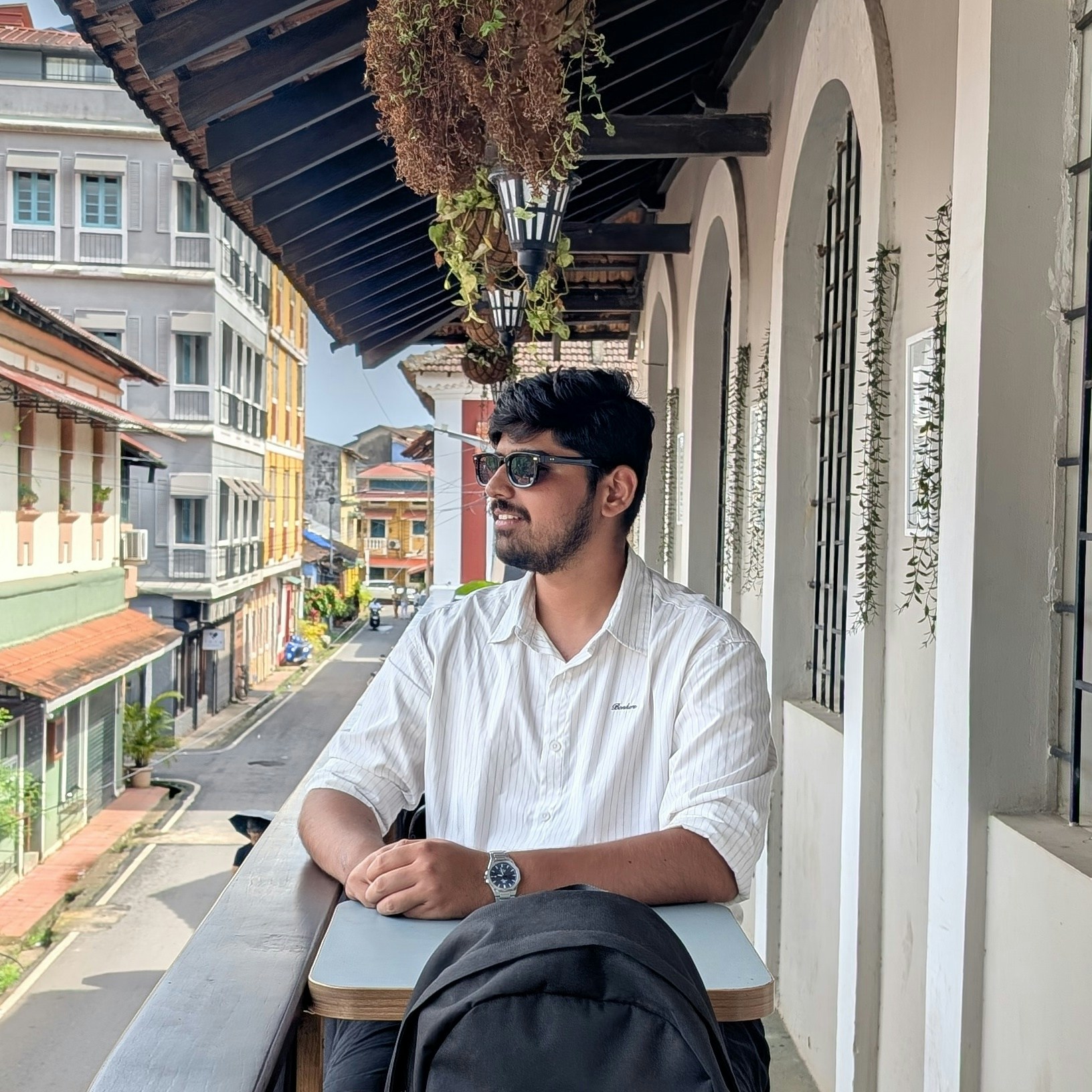 Ir para o perfil de Om Mishra