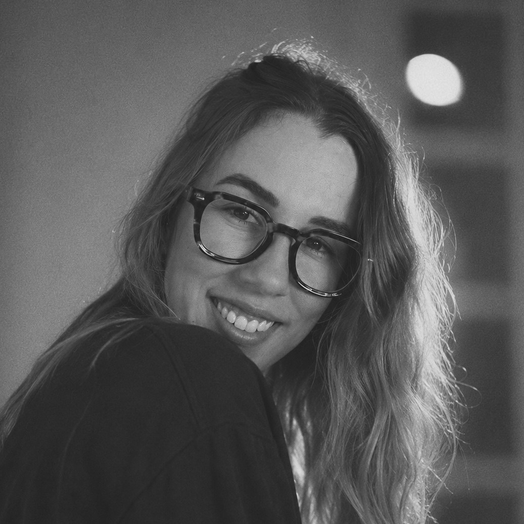 Go to Karol Ferreira's profile